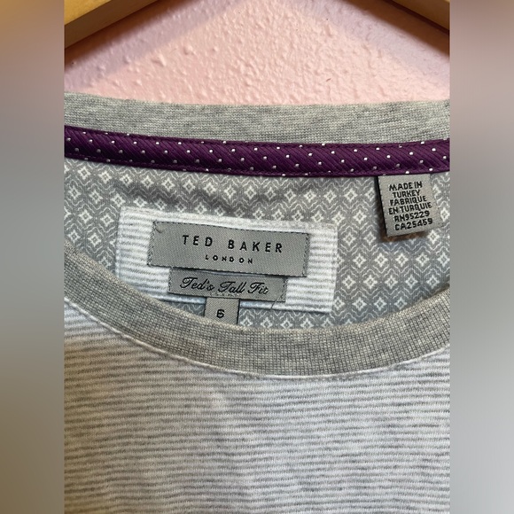 Ted Baker Grey T-Shirt size 6 - Picture 2 of 3